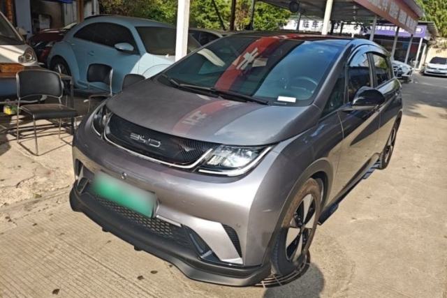 Used BYD Dolphin 2023 420 km Fashion Edition