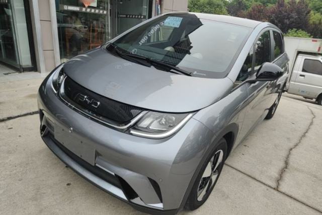 Used BYD Dolphin 2023 420 km Fashion Edition