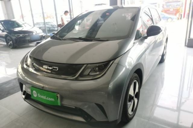 Used BYD Dolphin 2023 420 km Fashion Edition