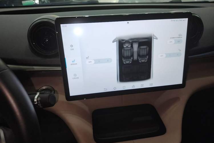 Used BYD Dolphin 2023 420 km Fashion Edition Audio And AC Panel