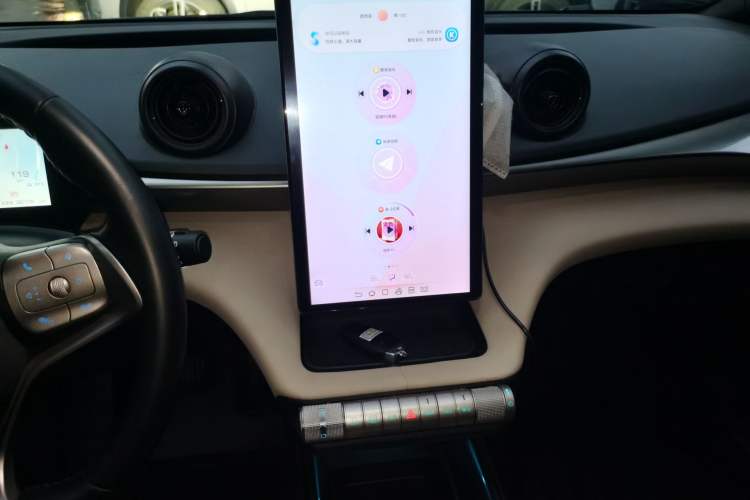 Used BYD Dolphin 2023 420 km Free Version Audio And AC Panel