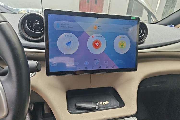 Used BYD Dolphin 2023 420 km Free Version Audio And AC Panel