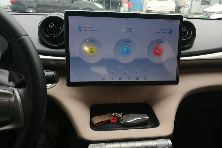 Used BYD Dolphin 2023 420 km Free Version Audio And AC Panel