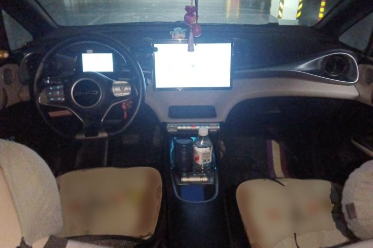 Used BYD Dolphin 2023 420 km Free Version Center Console