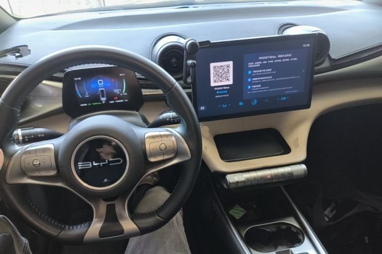 Used BYD Dolphin 2023 420 km Free Version Center Console