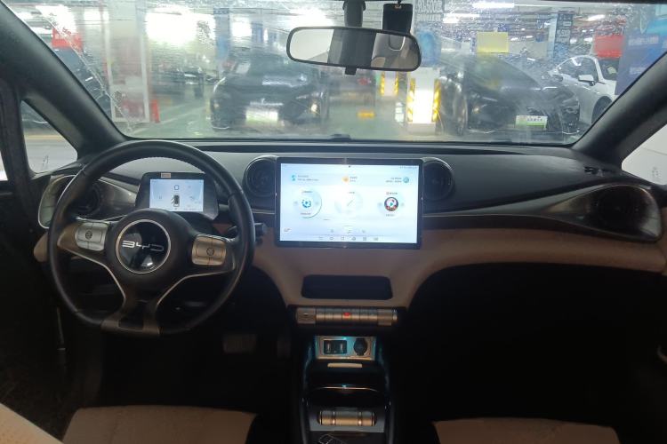 Used BYD Dolphin 2023 420 km Free Version Center Console
