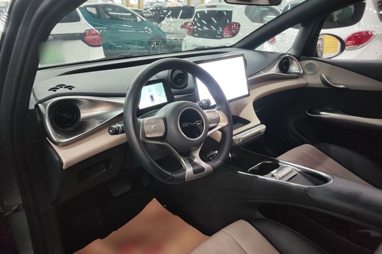 Used BYD Dolphin 2023 420 km Free Version Center Console