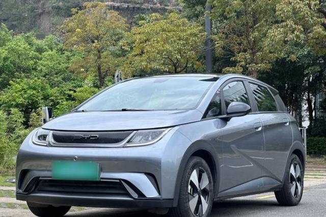 Used BYD Dolphin 2023 420 km Fashion Edition