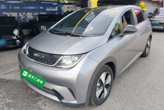 Used BYD Dolphin 2023 420 km Fashion Edition