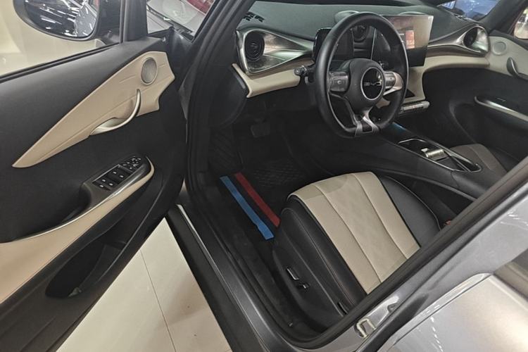 Used BYD Dolphin 2023 420 km Fashion Edition Driver Seat