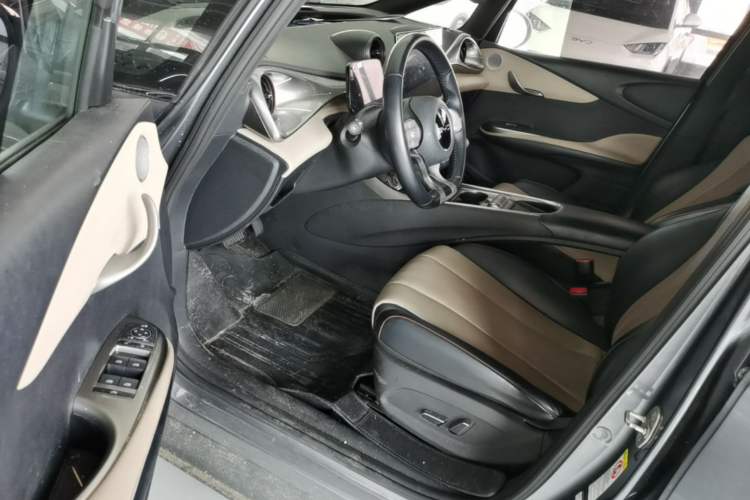 Used BYD Dolphin 2023 420 km Fashion Edition Driver Seat