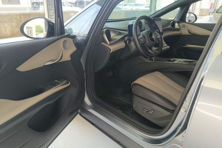 Used BYD Dolphin 2023 420 km Fashion Edition Driver Seat
