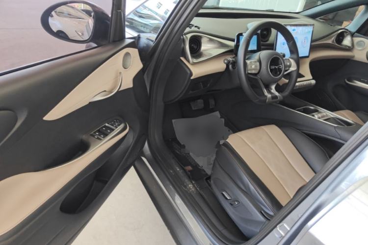 Used BYD Dolphin 2023 420 km Free Version Driver Seat