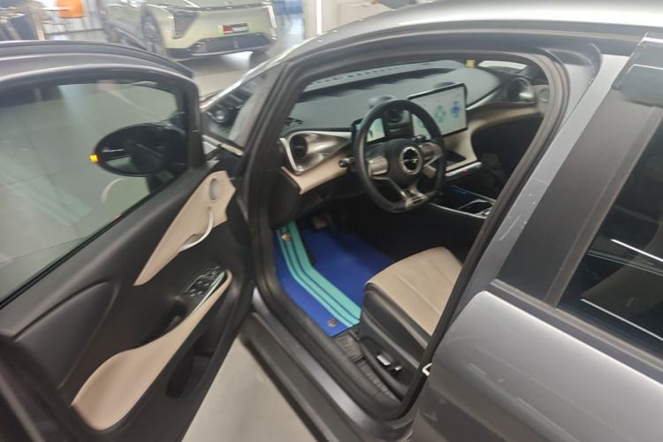 Used BYD Dolphin 2023 420 km Fashion Edition Driver Seat