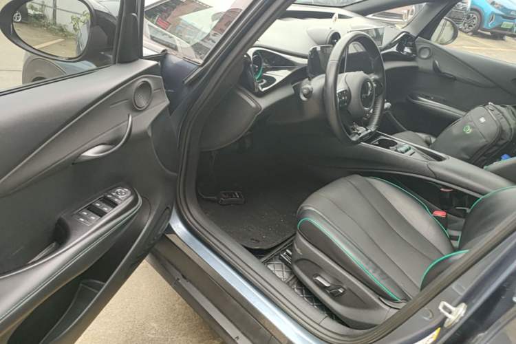 Used BYD Dolphin 2023 401km Knight Edition Driver Seat