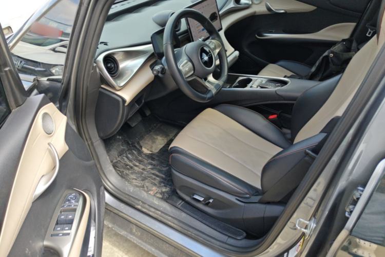 Used BYD Dolphin 2023 420 km Fashion Edition Driver Seat