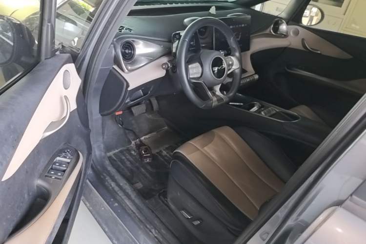 Used BYD Dolphin 2023 420 km Free Version Driver Seat
