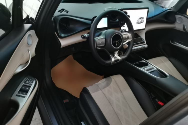 Used BYD Dolphin 2023 420 km Free Version Driver Seat