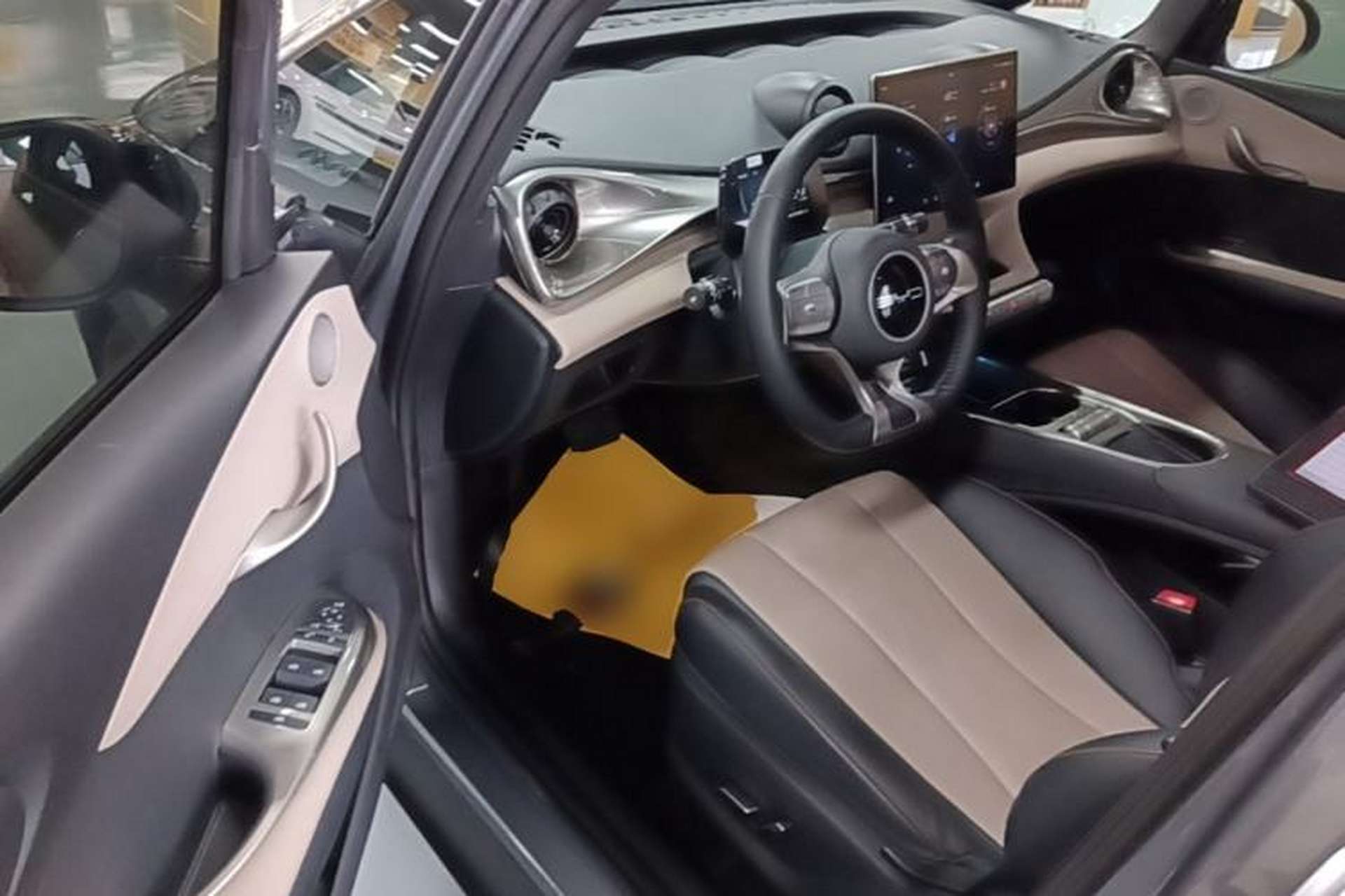 Used BYD Dolphin 2023 420 km Fashion Edition Driver Seat