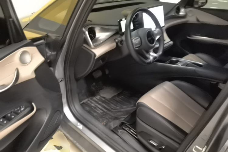 Used BYD Dolphin 2023 420 km Free Version Driver Seat
