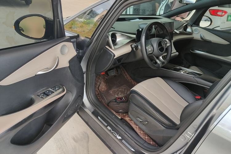 Used BYD Dolphin 2023 420 km Free Version Driver Seat