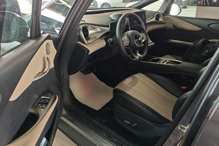 Used BYD Dolphin 2023 420 km Free Version Driver Seat