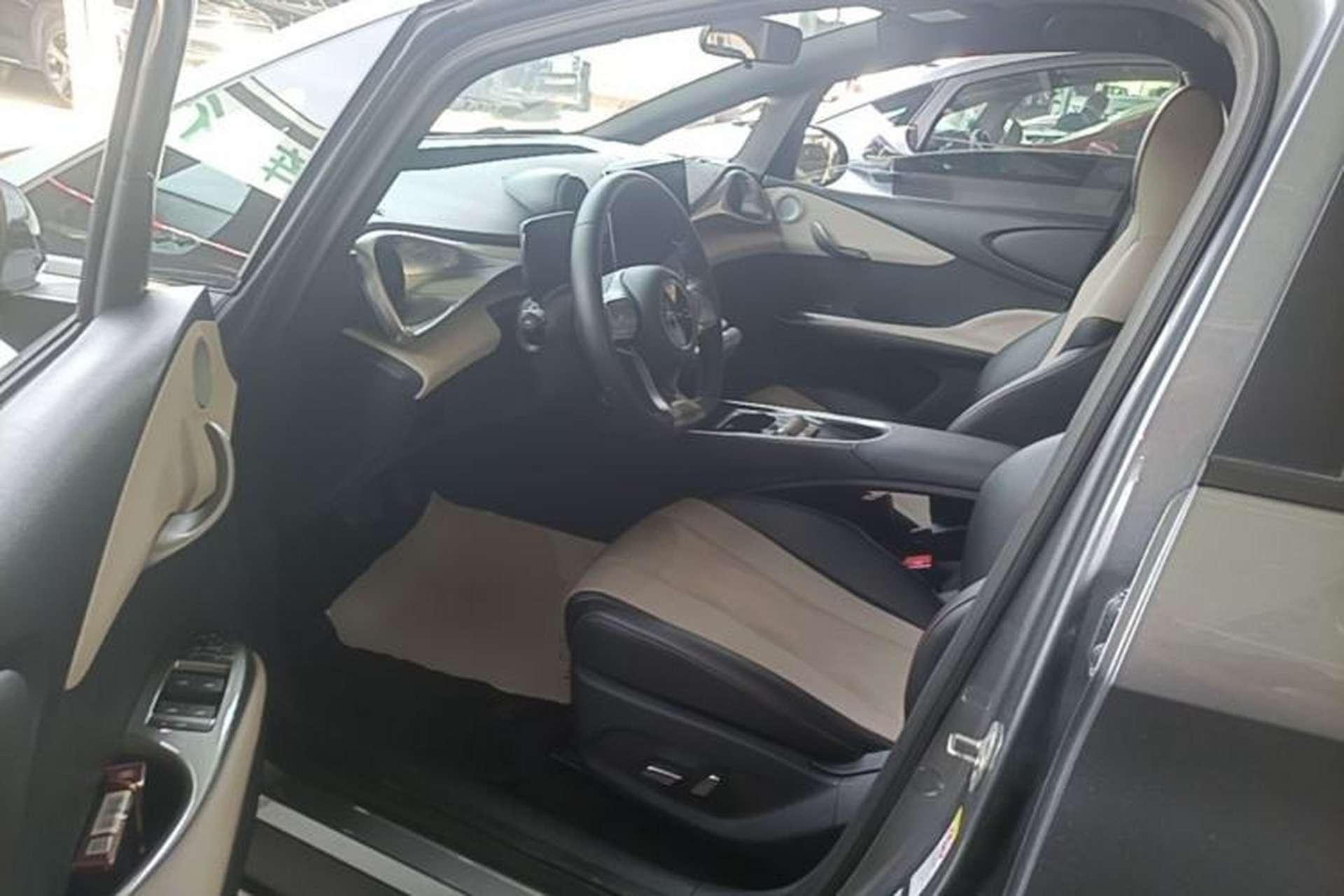 Used BYD Dolphin 2023 420 km Free Version Driver Seat