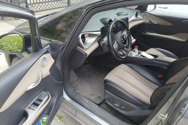Used BYD Dolphin 2023 420 km Fashion Edition Driver Seat