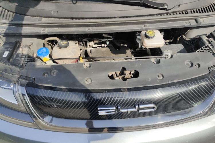 Used BYD Dolphin 2023 420 km Fashion Edition Engine Bay