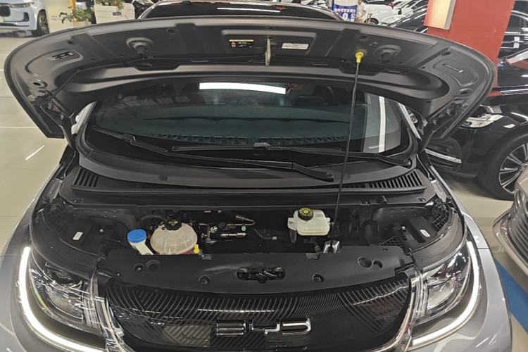Used BYD Dolphin 2023 420 km Fashion Edition Engine Bay