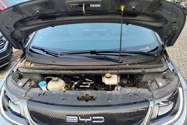 Used BYD Dolphin 2023 420 km Fashion Edition Engine Bay