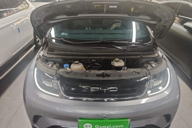 Used BYD Dolphin 2023 420 km Fashion Edition Engine Bay
