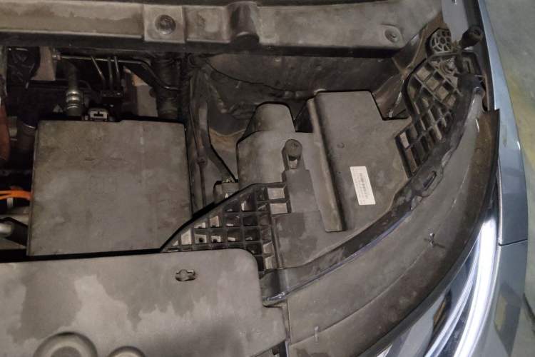 Used BYD Dolphin 2023 420 km Fashion Edition Engine Bay Left