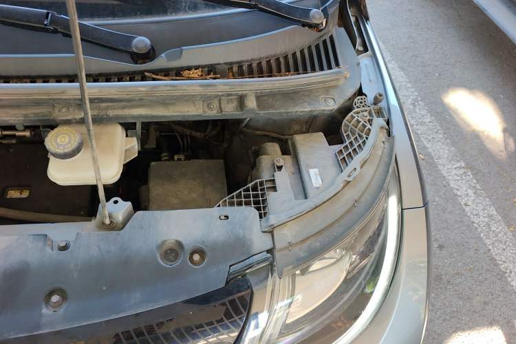 Used BYD Dolphin 2023 420 km Free Version Engine Bay Left