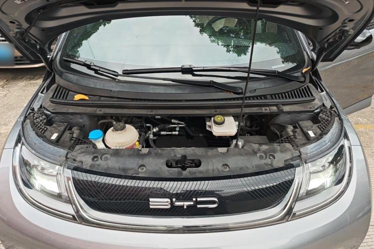 Used BYD Dolphin 2023 420 km Fashion Edition Engine Bay