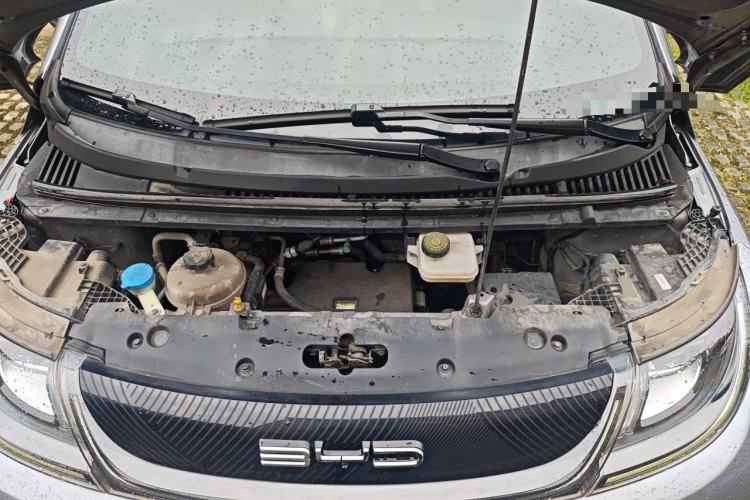 Used BYD Dolphin 2023 420 km Fashion Edition Engine Bay