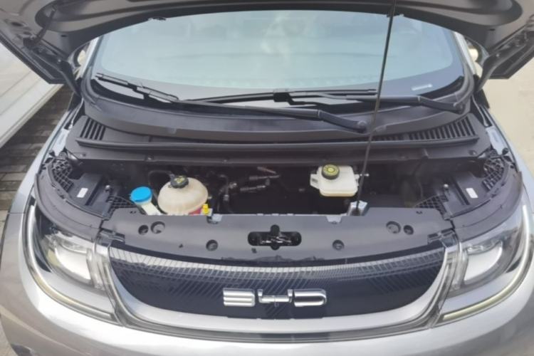 Used BYD Dolphin 2023 420 km Free Version Engine Bay