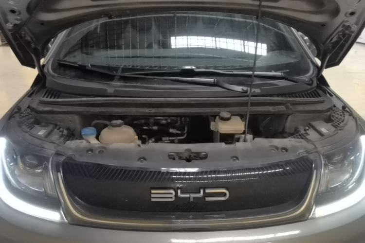 Used BYD Dolphin 2023 420 km Free Version Engine Bay