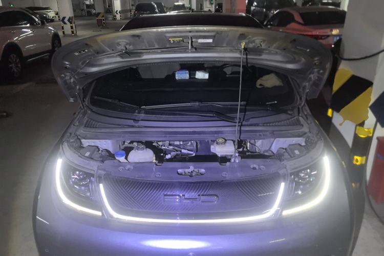 Used BYD Dolphin 2023 420 km Fashion Edition Engine Bay