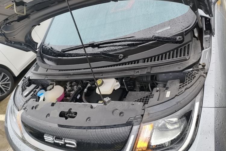 Used BYD Dolphin 2023 420 km Fashion Edition Engine Bay