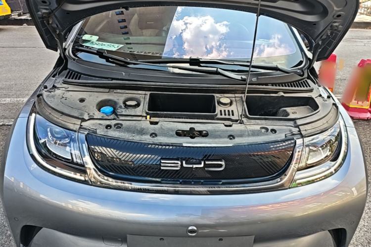 Used BYD Dolphin 2023 420 km Fashion Edition Engine Bay