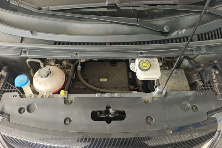 Used BYD Dolphin 2023 420 km Fashion Edition Engine Bay
