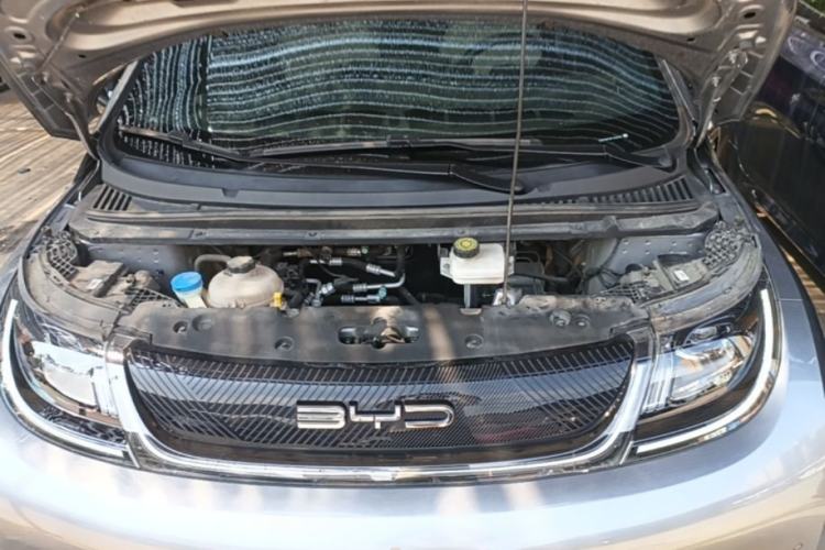 Used BYD Dolphin 2023 420 km Fashion Edition Engine Bay