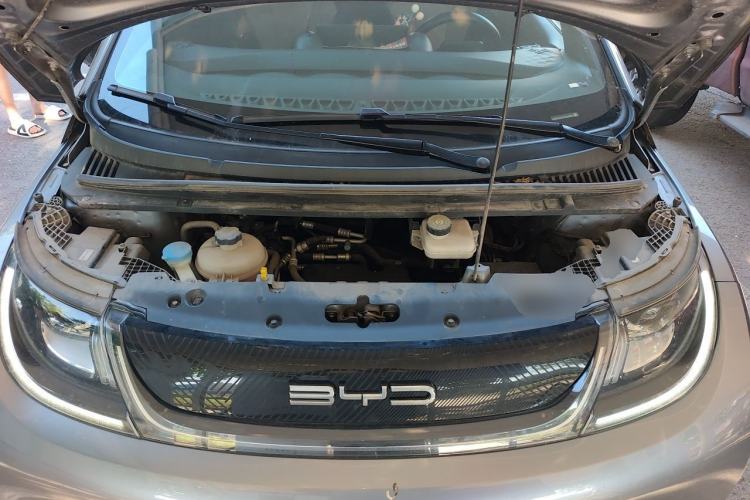 Used BYD Dolphin 2023 420 km Free Version Engine Bay