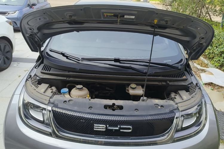 Used BYD Dolphin 2023 420 km Fashion Edition Engine Bay