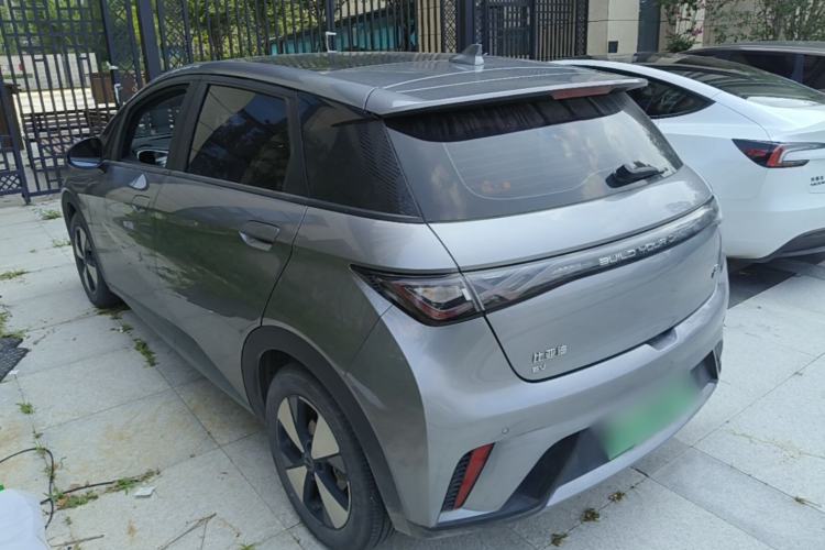 Used BYD Dolphin 2023 420 km Fashion Edition Exterior 2