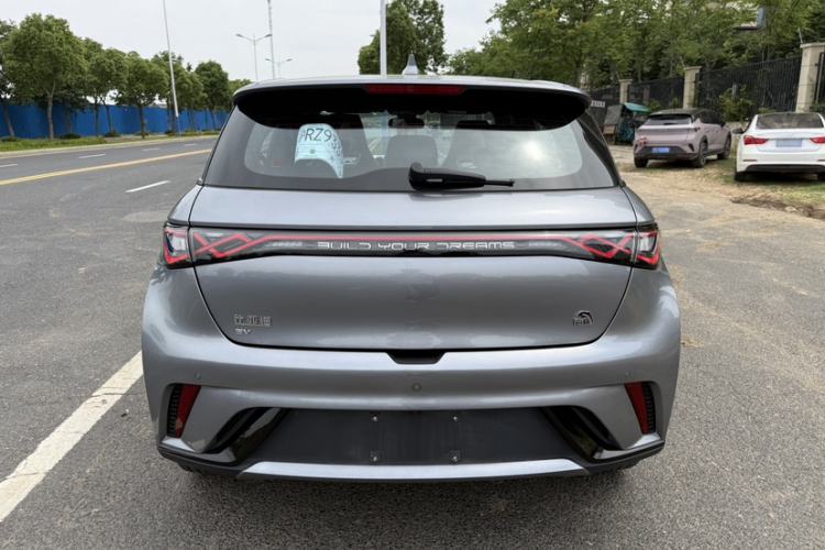 Used BYD Dolphin 2023 420 km Fashion Edition Exterior 3