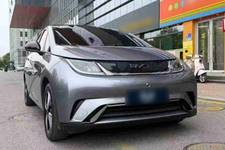 Used BYD Dolphin 2023 420 km Fashion Edition Exterior 3