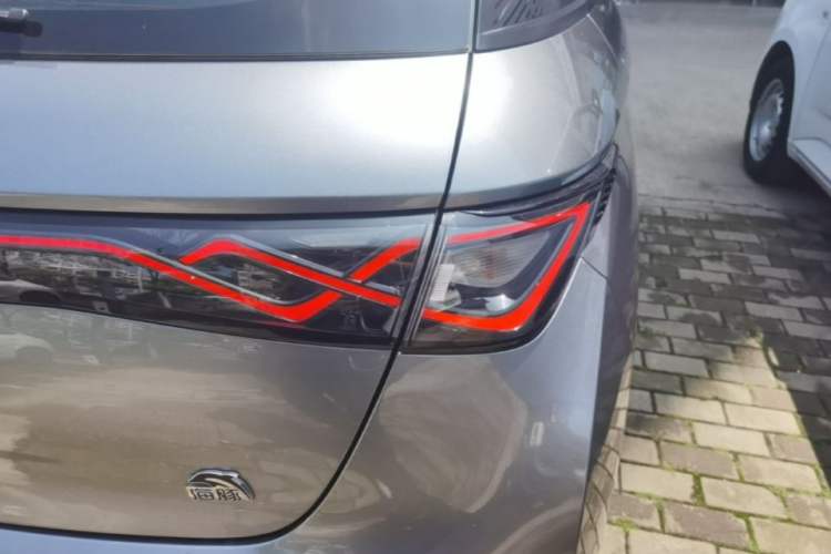 Used BYD Dolphin 2023 420 km Free Version Exterior 3
