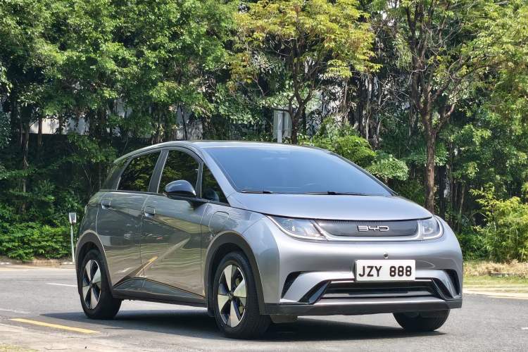 Used BYD Dolphin 2023 420 km Free Version Exterior 3